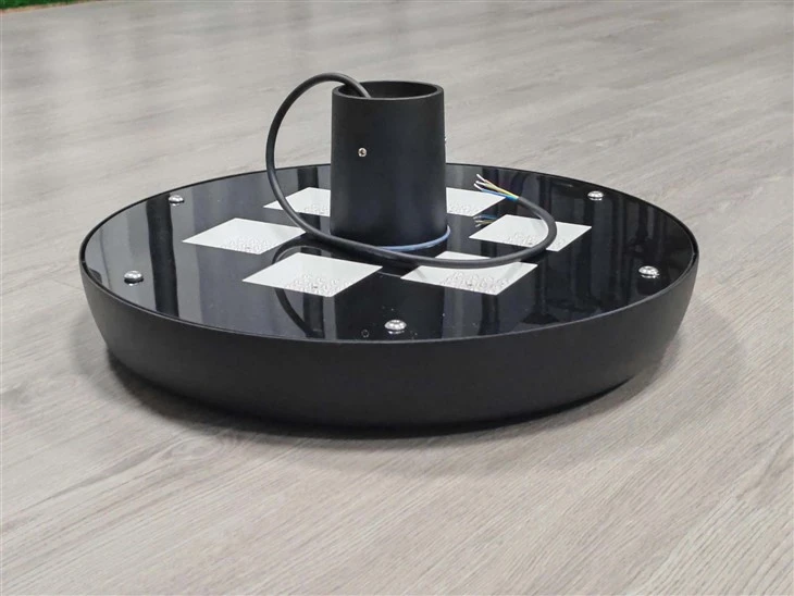 Tírdhreach Gairdín Solas Faoi stiúir Solas Lasmuigh 220v 50w